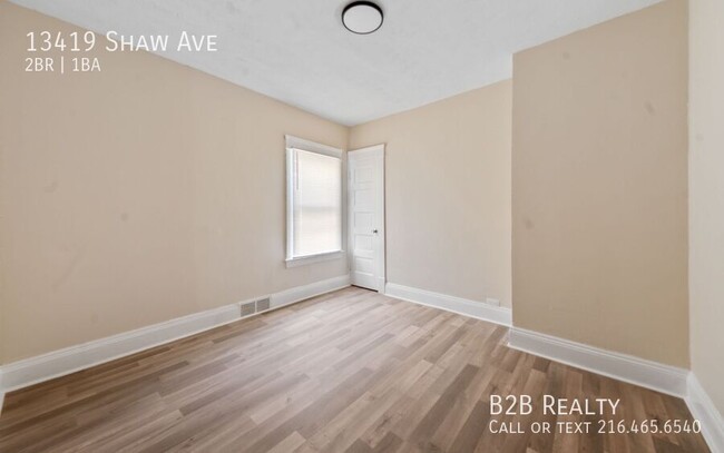 Building Photo - 13419 Shaw Ave
