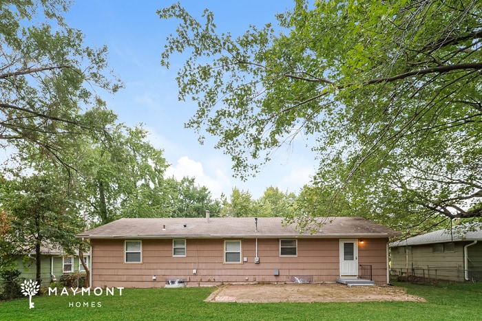 Building Photo - 4503 E 112 Terrace