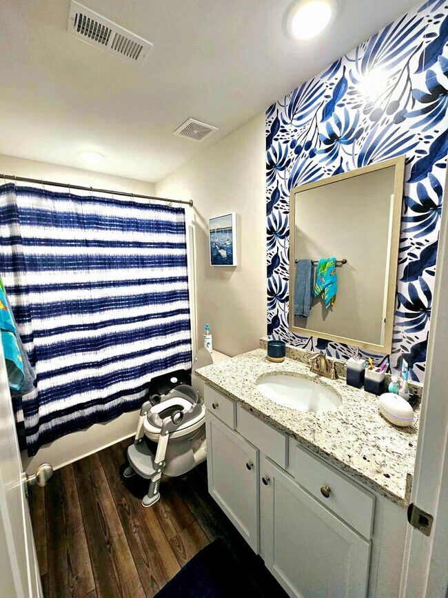 Building Photo - RENT SPECIAL! $1,700+ SAVINGS ON THIS CHARMING HOME IN PINEY CHAPEL!
