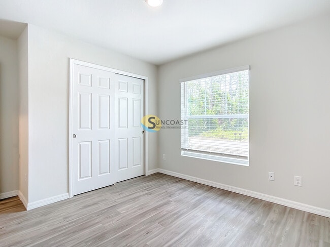 Building Photo - 10109 Tramore Ave