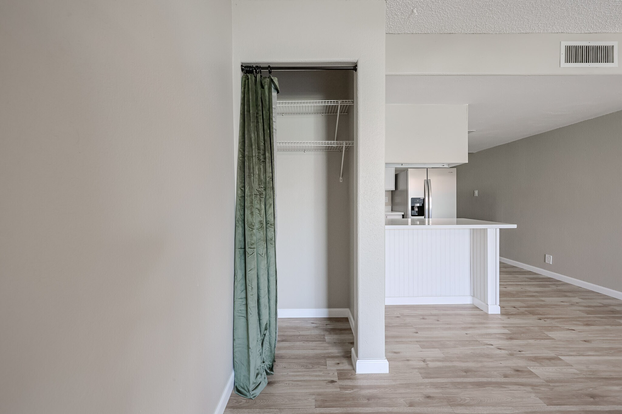 Building Photo - 6818 N 35th Ave