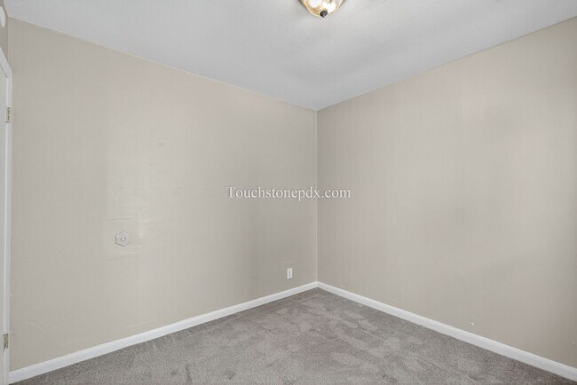 Building Photo - Brentwood-Darlington 2BD|1BA Apartment
