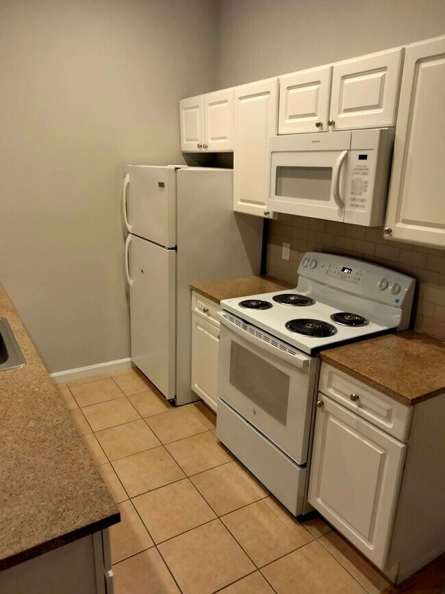 Building Photo - 44 Imlay St