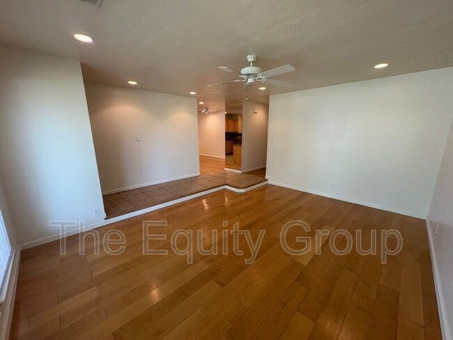 Building Photo - 1782 N Klein Ave