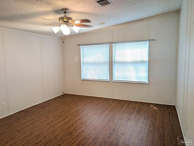 Building Photo - 4373 Avalon Blvd
