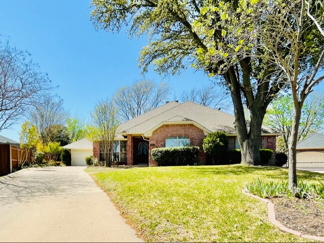 Building Photo - 7508 Aspen Wood Cir