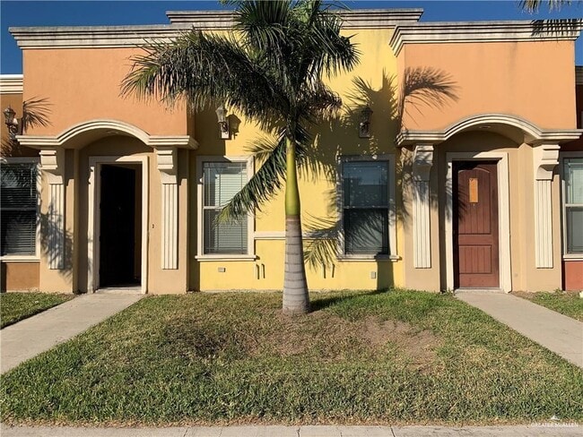 Building Photo - 11 Regal Dr