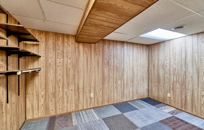 Building Photo - 15481 Duxbury Way