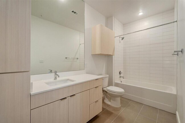 Building Photo - 4802 S Congress Ave