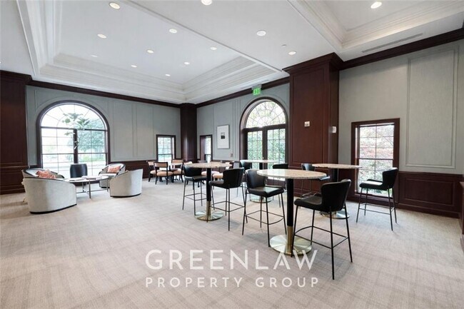 Building Photo - 195 14th St NE