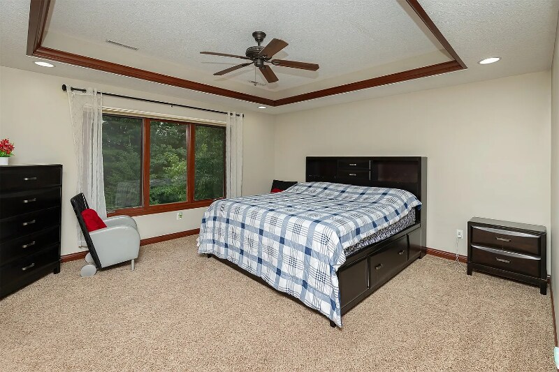Building Photo - 8700 Wooded Point Dr