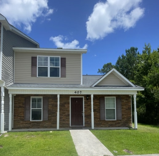 Primary Photo - 407 Glenhaven Ln