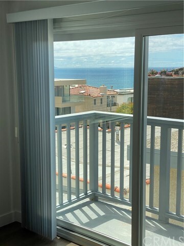 Building Photo - 2509 Bayview Dr