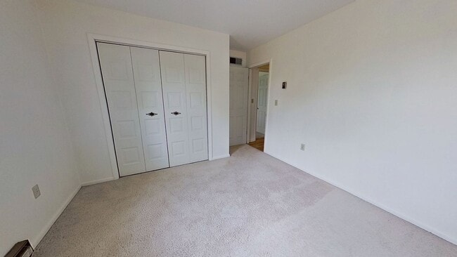 Building Photo - Flexible Lease Options—Raised Rancher