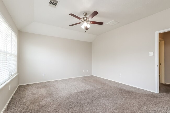 Building Photo - 2603 Cypress Island Dr