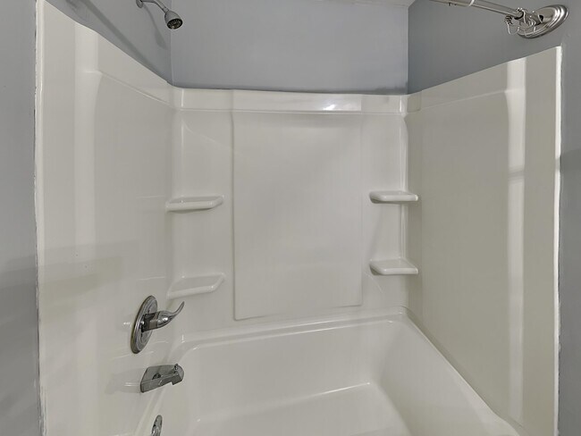 Building Photo - 133 Blackhawk Cove