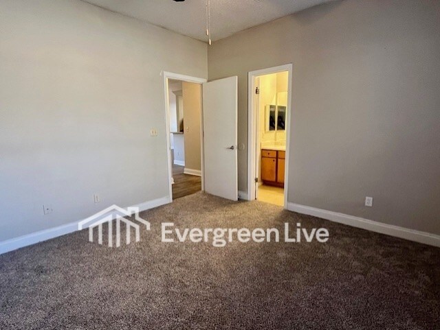 Building Photo - 105 Pembroke Ct