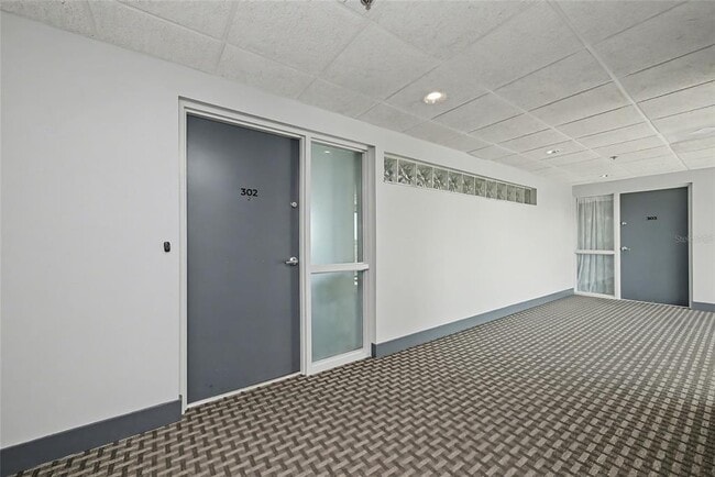Building Photo - 5408 Eagles Point Cir