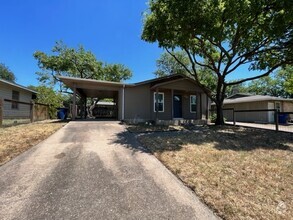 Building Photo - 7909 Lazy Ln