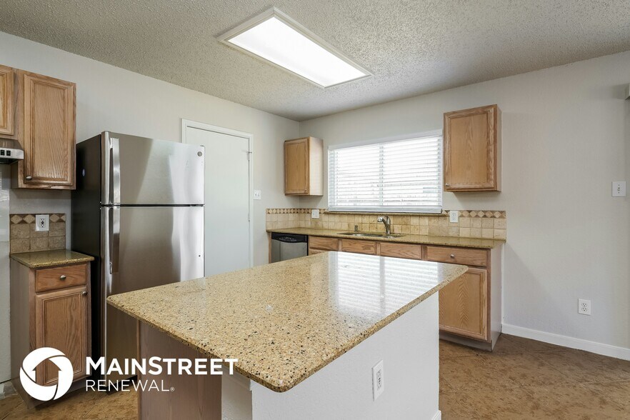 Building Photo - 1225 McCary St