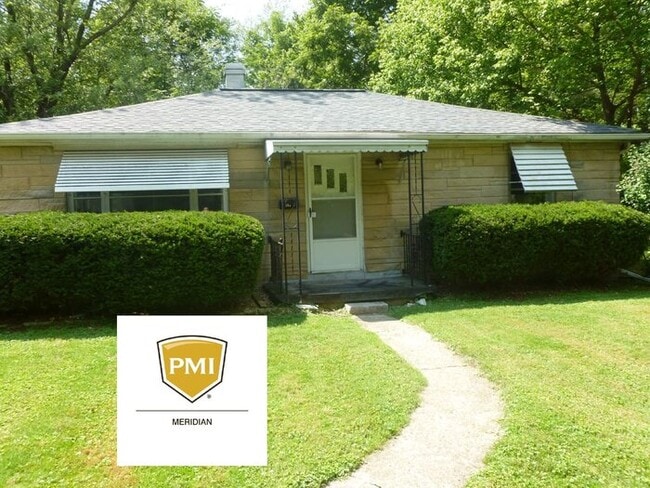 Primary Photo - 116 S Bryan Ave