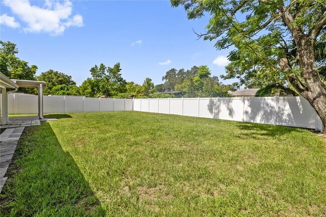 Building Photo - 9314 N Ashley St