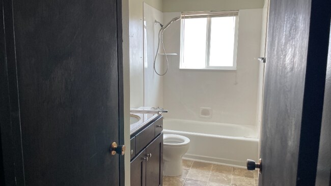 Building Photo - 4348 S 1100 W