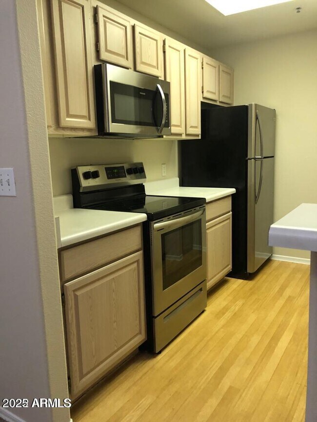 Building Photo - 11375 E Sahuaro Dr