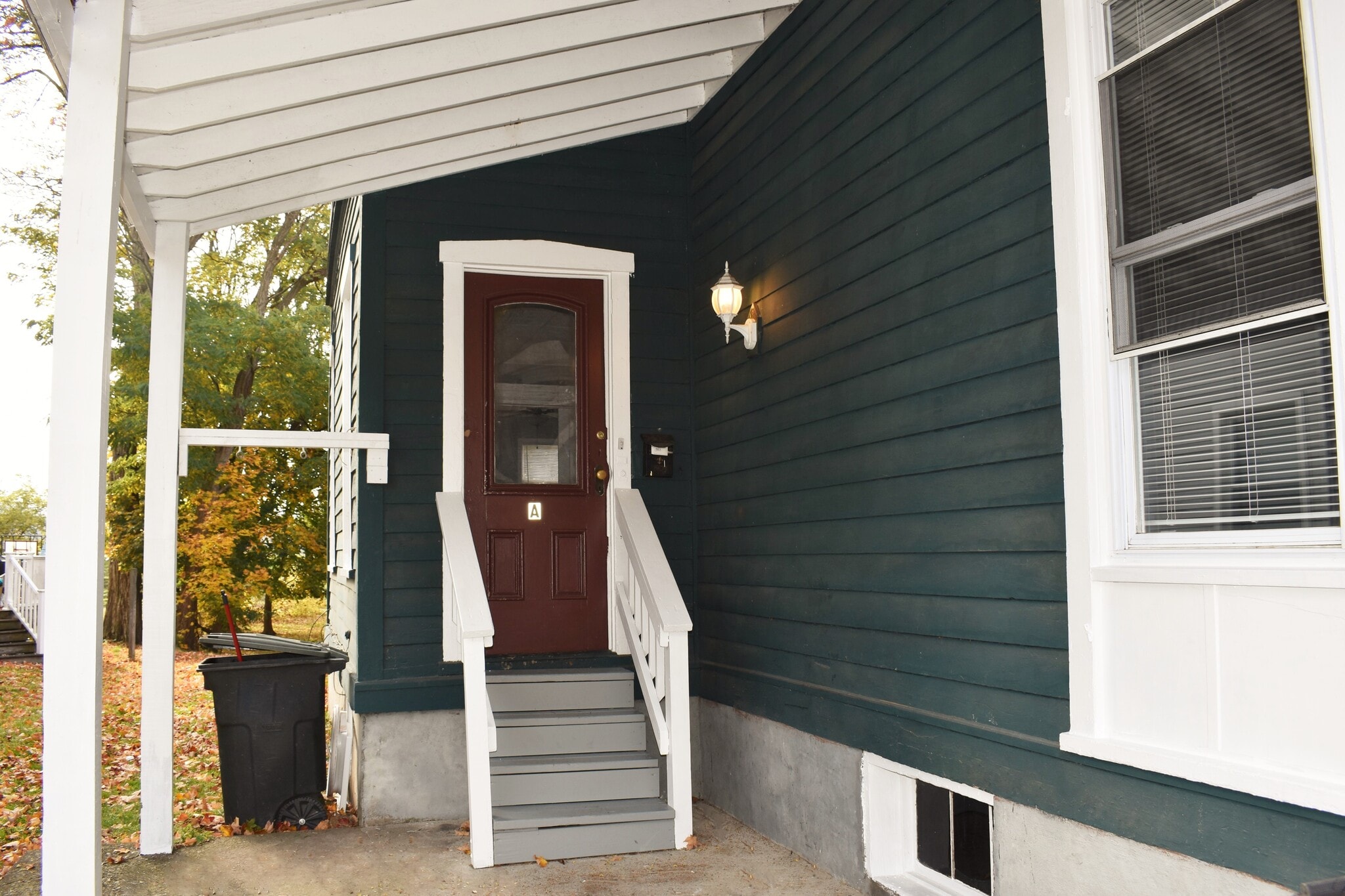 Front Patio - 527 W Water St