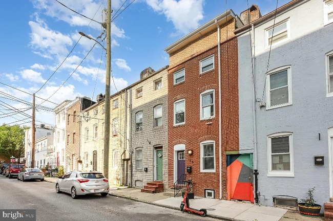 Building Photo - 115 S Regester St