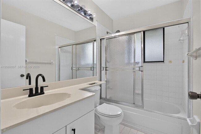 Building Photo - 587 NW 38th Ave