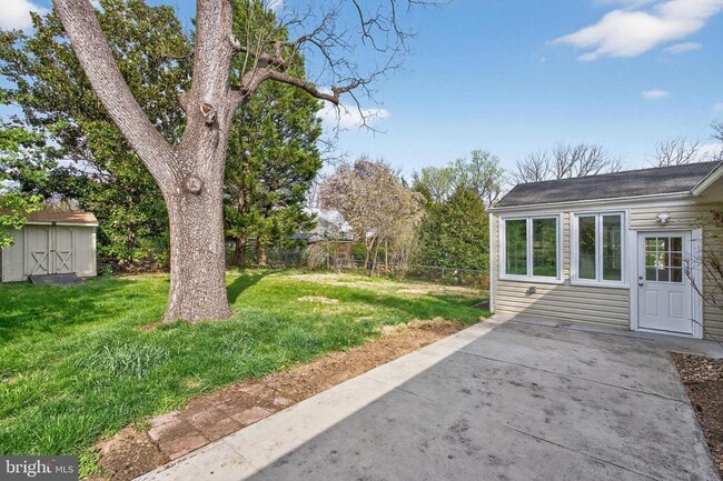 Building Photo - 4625 Strathblane Pl