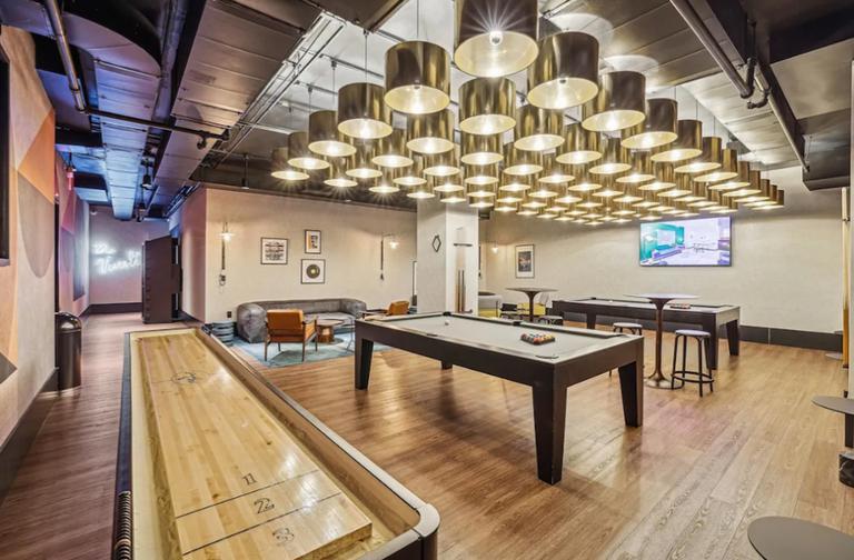 Building Photo - 40 Broad St