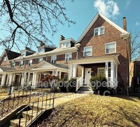 Building Photo - 616 N Woodington Rd