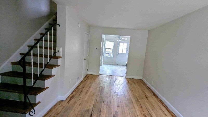 Building Photo - 1047 Wilmington Ave