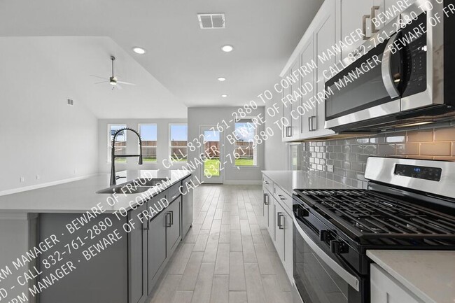 Building Photo - 1034 Joseph Ct