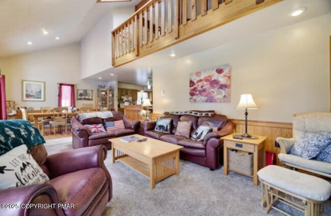 Building Photo - 276 Mountain View Dr