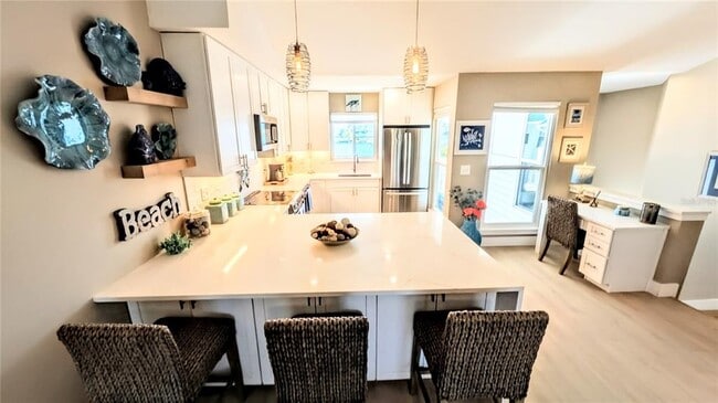 Building Photo - 958 Sandpiper Cir