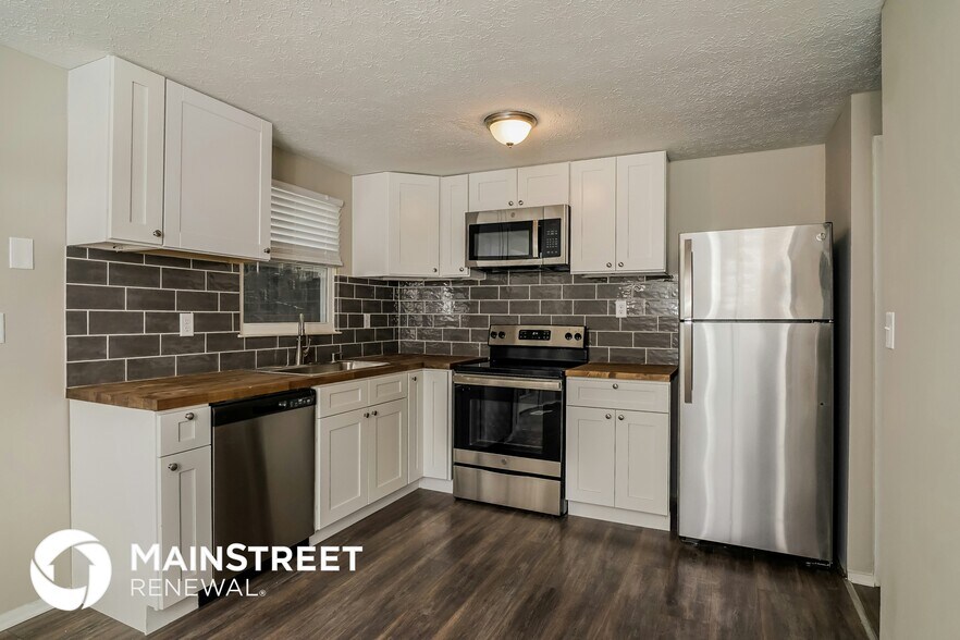 Building Photo - 8407 Archwood Ct