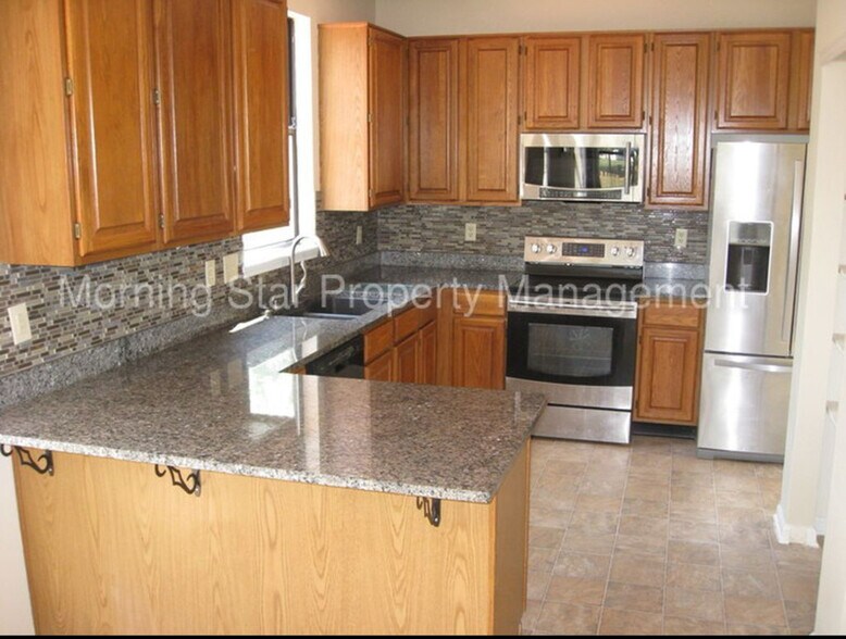 Building Photo - 8590 Laurel Ct