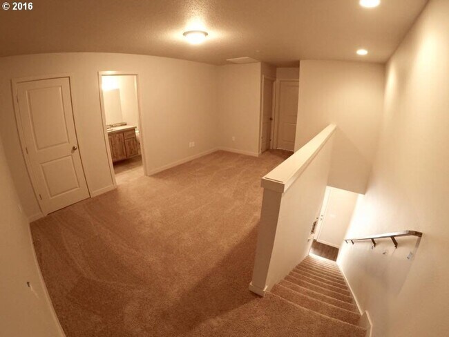 Building Photo - 179 N 44th Pl