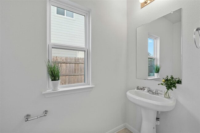 Building Photo - 9713 Grapevine Leaf Dr