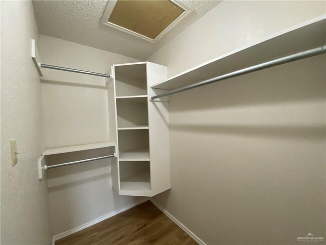 Building Photo - 11 West St