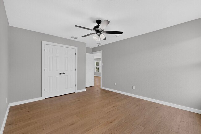 Building Photo - 13291 Guerin Dr