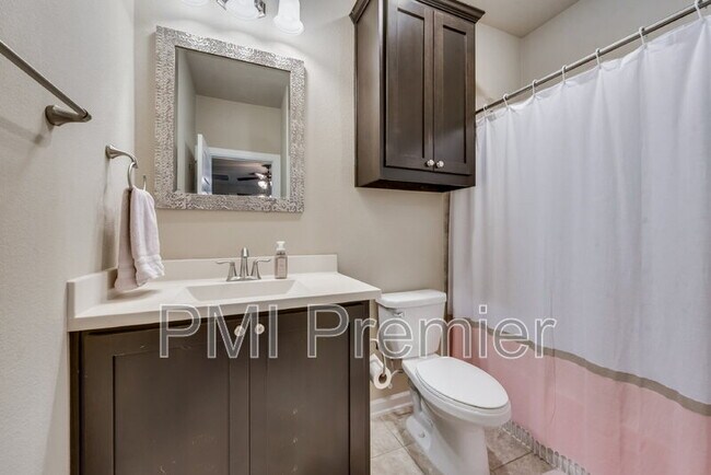 Building Photo - 1212 Arrow Park Way