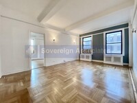 Building Photo - 308 W 104th St