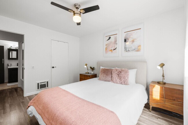 Building Photo - 6370 Rancho Mission Rd