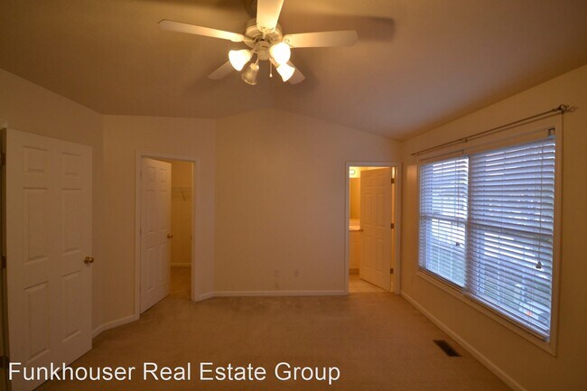 Building Photo - 3 br, 2.5 bath House - 2967 Diamond Spring Ln