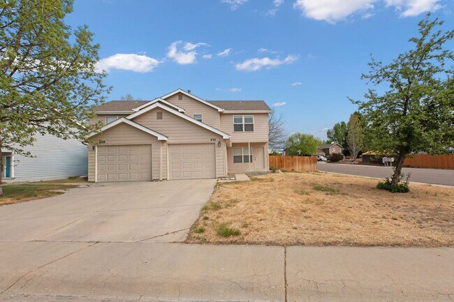 Building Photo - 432 Sundance Cir N