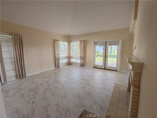 Building Photo - 27900 Mt Hood Way